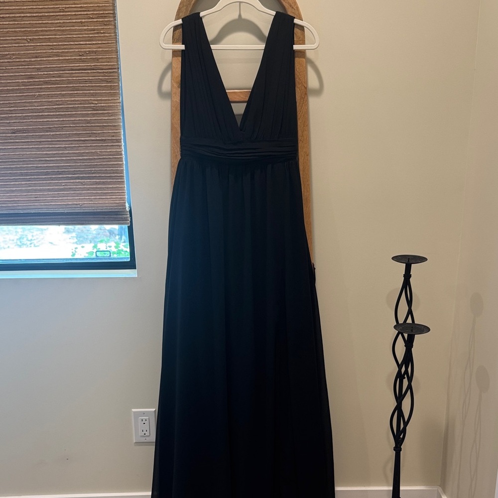 Lulu's Classic Black Maxi Dress